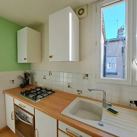 Kyoto, Lumineux Apartman Reims